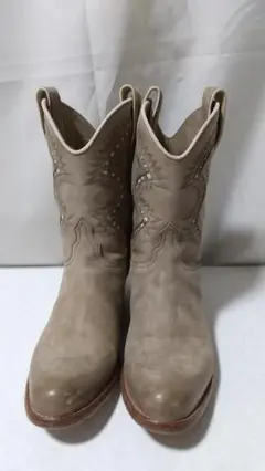 Item thumbnail for item 5870ef45-3412-48a2-976a-a48475a9aee3