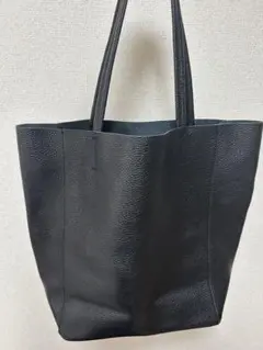 黒 レザートートバッグ