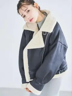 dazzlin レザーライクボアショートブルゾン