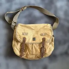 Item thumbnail for item fb5ab44f-a35b-4ba3-b4ef-becfc2cf01a2