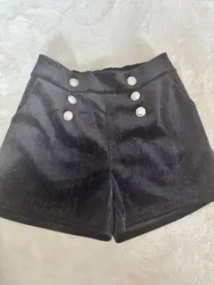 新品未使用／ショートパンツ／ブラック