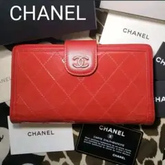 シャネル CHANEL❣️エナメル×ラムスキン❣️レッド✨長財布