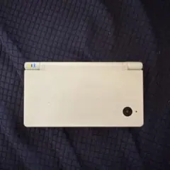 ニンテンドーDSi ホワイト Ver. 1.4.2 充電器付き