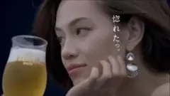 ミュウミュウ シェルクリスタルピアス 水原希子ちゃん着用