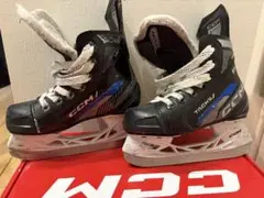 CCM Tacks アイスホッケー靴
