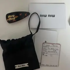 2025年最新】MiUMiU ヘアピン 箱付きの人気アイテム - メルカリ