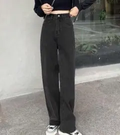 ハイウェスト ストレートレッグジーンズ