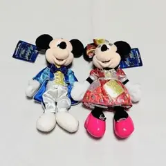 ディズニー　ナイトフォールグロウ　ぬいぐるみバッジ　ぬいば　ミッキー　ミニー