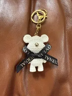 Item thumbnail for item 910fbddd-974b-4aaf-b81a-f603b6b1612a