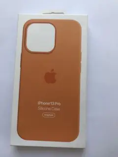 新品 iPhone 13 Pro シリコーンケース・マリーゴールドの純正