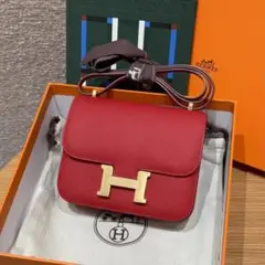 HERMES レッド ショルダーバッグ