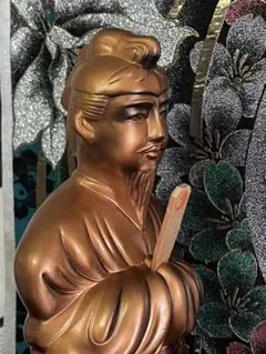 珍品展示中 聖徳大使陶器ブラックゴールド観音像