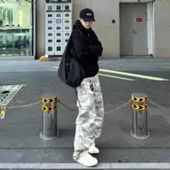 amiri mnml akimbo 迷彩 カーゴパンツ　カモフラ　ホワイト