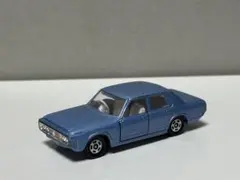トミカ　トヨタ　クラウン