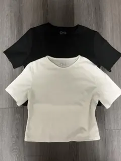 大特価⭐︎ONE 半袖Tシャツ 2色セット