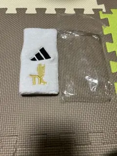 ス*ー様 山田哲人実使用　adidas リストバンド ホワイト ゴールド 山田哲人実使用 adidas リストバンド ホワイト ゴールド
