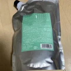 美容室専売品　ナチュレル　t ヘアトリートメント　1000ml