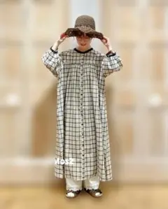 Item thumbnail for item d2411011-d49b-42c8-9017-3a51e4231974