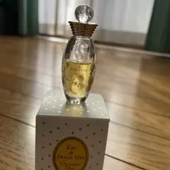 EAU de DOLCE VITA Christian Dior