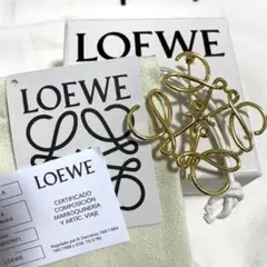 ★箱、袋、保証書つき★ ロエベ LOEWE アナグラム ブローチ