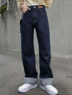 Item thumbnail for item 2d7cebb9-545e-4268-b46f-13e50b52acc7