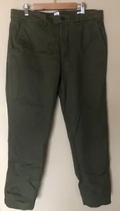 GAP エッセンシャルカーキスリムフィット