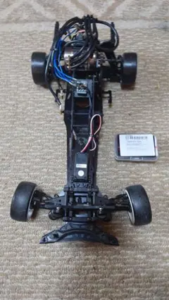 SakuraD5　MR RRシャーシ　２台セット　RaveDナックル欠品あり SakuraD5 MR RRシャーシ 2台セット RaveDナックル欠品あり 2025
