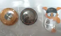 ジャイアンツ ジャビット エニマイくじ 缶バッジ カラビナ セット