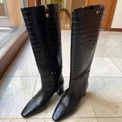 Item thumbnail for item b9ae470c-b14c-474b-a680-59fbe21d3c93