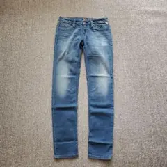 Item thumbnail for item f68f5cd8-4333-44e6-bb97-facf8efbc255