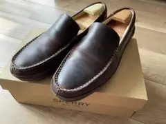 Sperry HAMPDEN VEN AMARETTO ローファー
