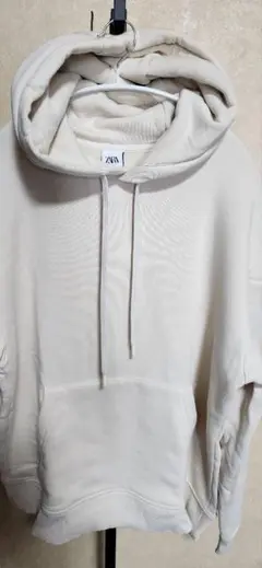 ZARA クリーム色 フード付きパーカー オーバーサイズL