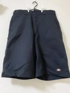 Dickies 黒 ショートパンツ　32