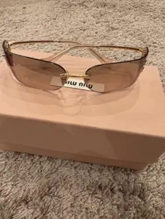 Item thumbnail for item 063e2d0e-7294-42ac-962d-dc58a7700f58