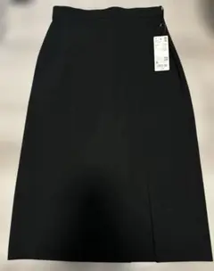 ユニクロ　黒 サイドプリーツナロースカート（丈標準81～85cm）　M