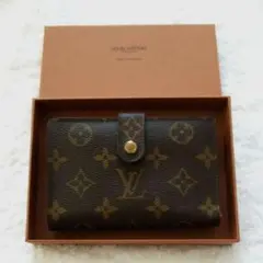 LOUIS VUITTON ルイヴィトン がま口 二つ折り財布