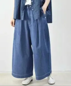 本日出品終了⭐️新品⭐️NATURAL LAUNDRY ワイドタックパンツ