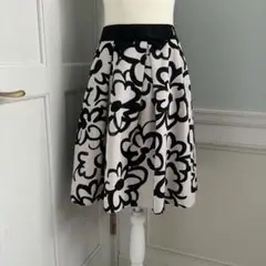 エムズグレイシー スカート　38サイズ