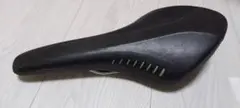 fizik アリオネ kiumレール