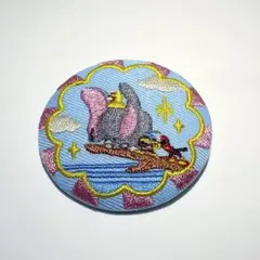 【匿名配送】　Disney ディズニー　刺繍缶バッジ　ダンボ