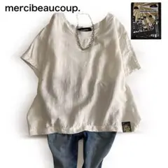 メルシーボークー ロゴタグ付 ゆったりシルエット Tシャツ 半袖 白
