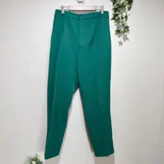 【ジーユー 】テーパードパンツ 鮮やかグリーン　XLサイズ　ストレッチ素材