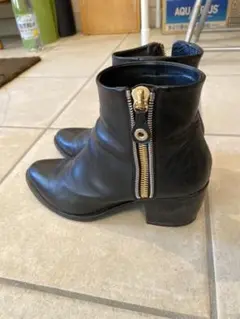 Item thumbnail for item c4ab1be5-7738-4550-8d3f-50b5a6ac2b71