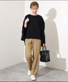 SLOBE IENA センタープレス　リラックスパンツ