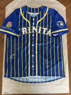 大分トリニータ　ベースボールTシャツ　サイン入り