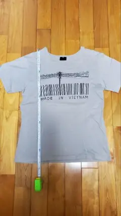 ベトナム買い付けの限定Tシャツ