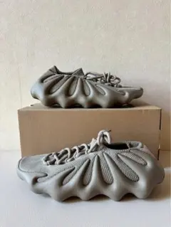 adidas YEEZY 450 グレー