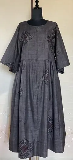 Item thumbnail for item 0838e8ce-7663-4ba5-aabb-60ecef4d85a8