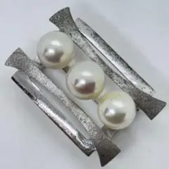 Item thumbnail for item c05673f0-2119-4799-8028-3ec7d6f14f30