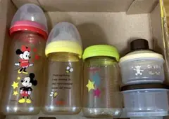 pigeon ミッキーマウス　哺乳瓶　粉ミルクケース